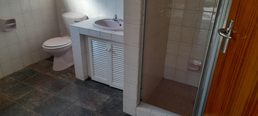 To Let  Bedroom Property for Rent in Wilkoppies North West